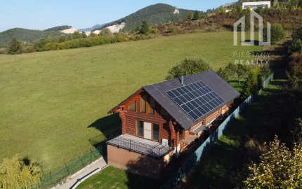 Moderný ZRUB s veľkorysým pozemkom a 10 kW fotovoltikou – len 8 minút od Žiliny (Stráňavy)