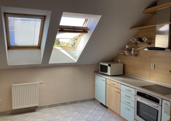 *TOP PONUKA* 7i RD vhodný aj ako sídlo firmy v exkluzívnej lokalite Piešťan