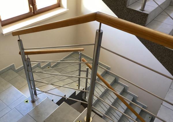 *TOP PONUKA* 7i RD vhodný aj ako sídlo firmy v exkluzívnej lokalite Piešťan