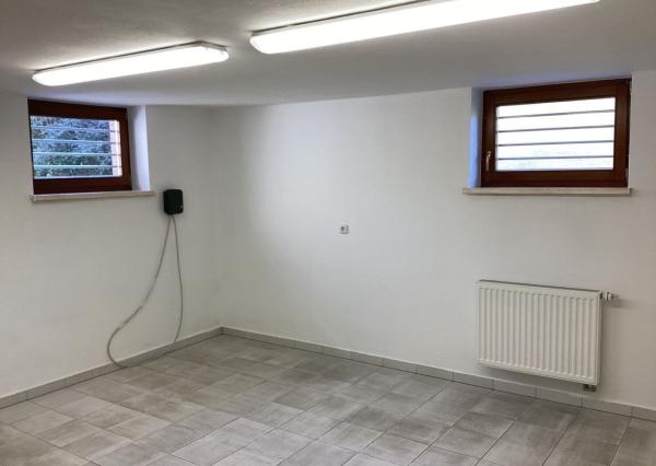 *TOP PONUKA* 7i RD vhodný aj ako sídlo firmy v exkluzívnej lokalite Piešťan