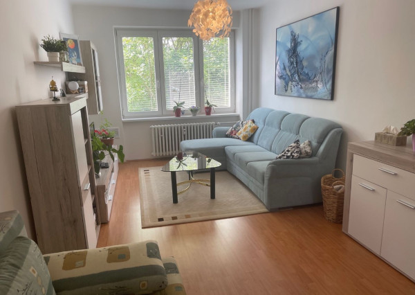 Na prenájom 2-izbový byt, Piešťany-Krajinská