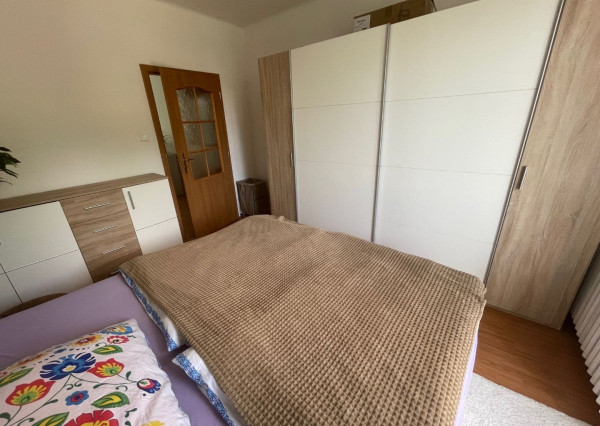 Na prenájom 2-izbový byt, Piešťany-Krajinská