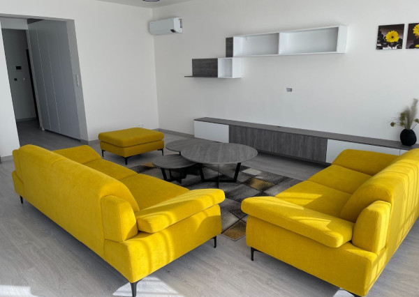 Na prenájom veľký 3-izbový byt 108m2+terasa, Piešťany-Banka