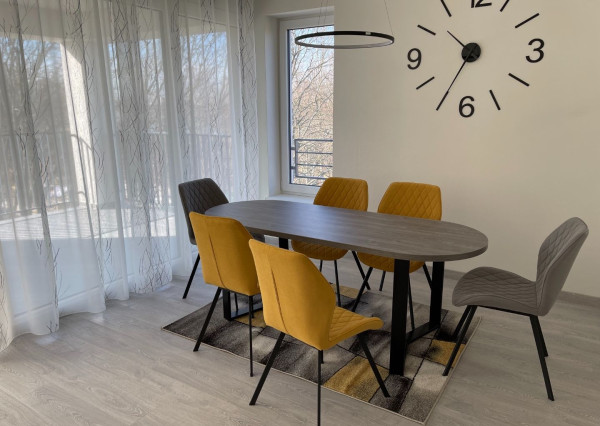 Na prenájom veľký 3-izbový byt 108m2+terasa, Piešťany-Banka