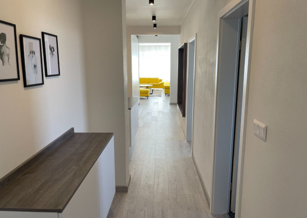 Na prenájom veľký 3-izbový byt 108m2+terasa, Piešťany-Banka