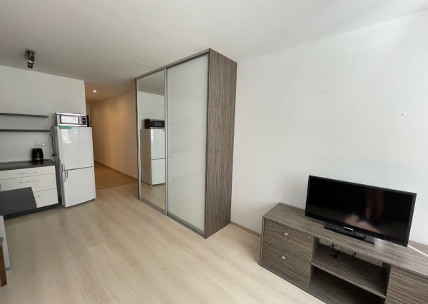 Na prenájom 1-izbový byt, Piešťany