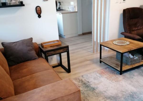 Na prenájom  1-izb. byt s parkovaním , Piešťany-Banka