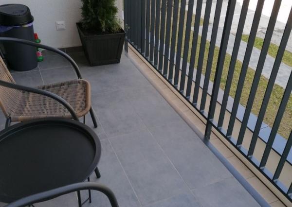 Na prenájom  1-izb. byt s parkovaním , Piešťany-Banka