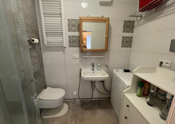 Na prenájom 1-izbový byt s parkovacím miestom, Piešťany-Banka