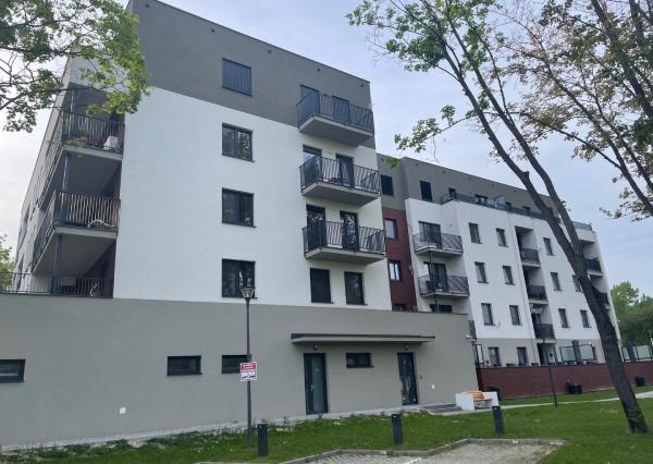 Na prenájom 1-izbový byt s parkovacím miestom, Piešťany-Banka