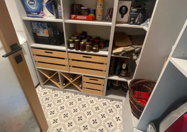 2 parkovacie miesta  V CENE BYTU! 3-izbový byt 110m2 pri parku, Stromová ul. Piešťany