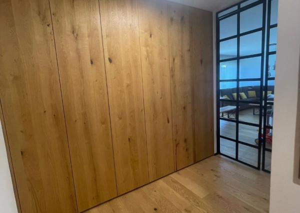 2 parkovacie miesta  V CENE BYTU! 3-izbový byt 110m2 pri parku, Stromová ul. Piešťany