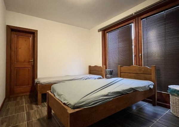 *NOVÁ CENA* 4-izbový RD s potenciálom ďaľšieho 3i domčeka na prenájom