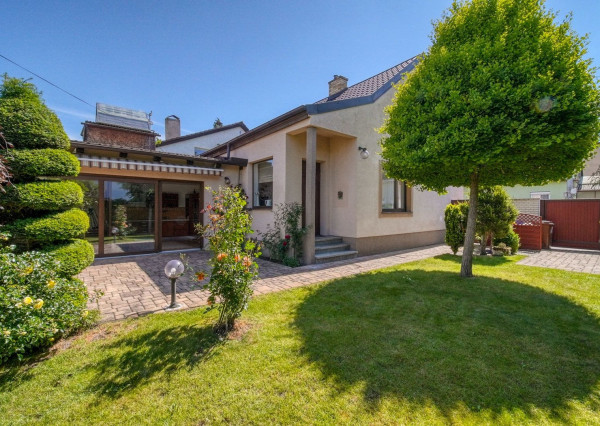 *PREDANÉ* 3-izbový dom – komfort, pokoj a nádherná záhrada