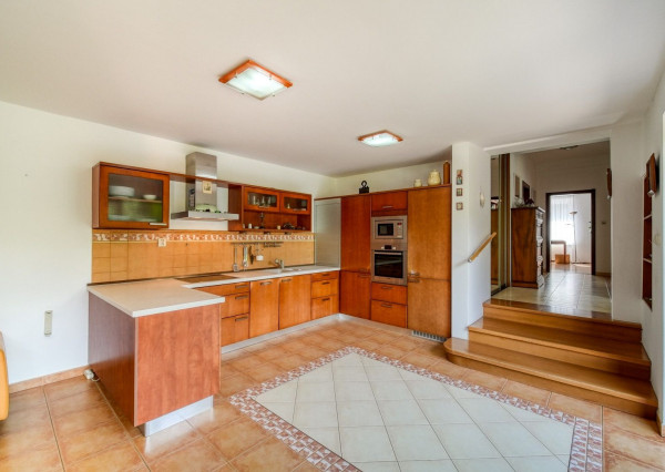 *PREDANÉ* 3-izbový dom – komfort, pokoj a nádherná záhrada