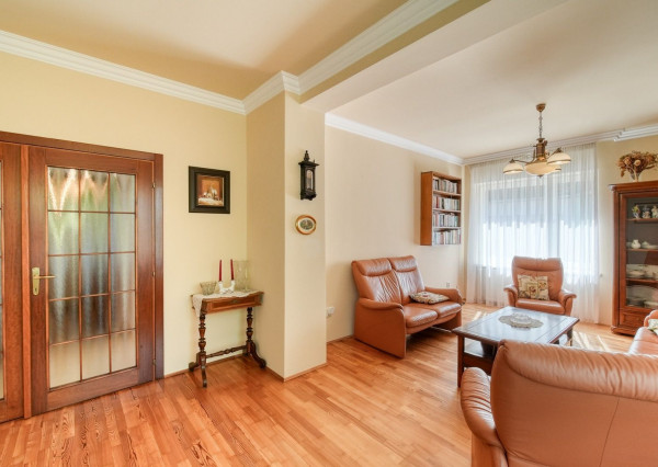 *PREDANÉ* 3-izbový dom – komfort, pokoj a nádherná záhrada