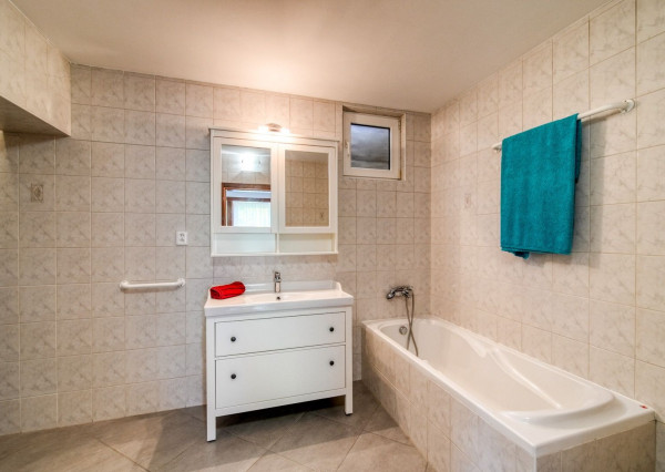 *PREDANÉ* 3-izbový dom – komfort, pokoj a nádherná záhrada