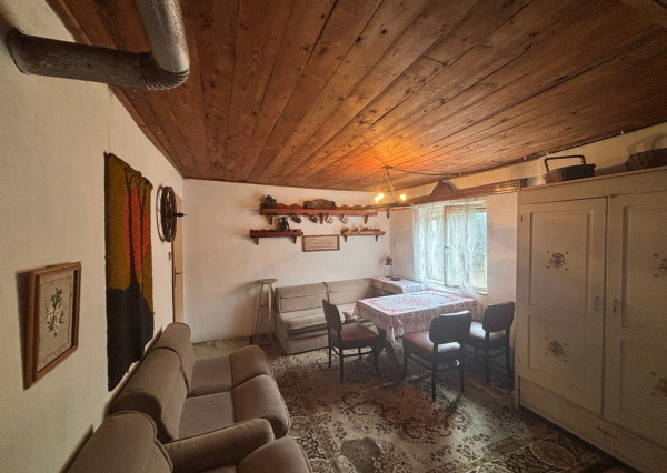 Predaj vidieckej chalupy s kúzlom minulosti v srdci kopaníc – obec Prašník