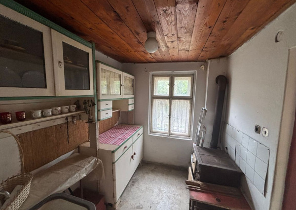 Predaj vidieckej chalupy s kúzlom minulosti v srdci kopaníc – obec Prašník