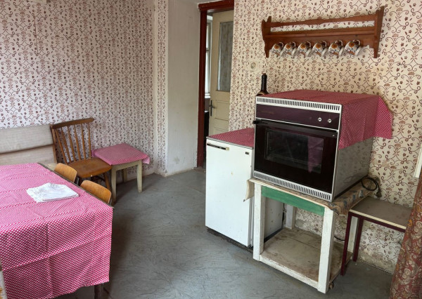 Predaj vidieckej chalupy s kúzlom minulosti v srdci kopaníc – obec Prašník