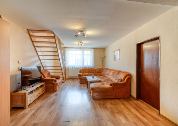 Skvelá lokalita - na predaj rodinný dom, Piešťany