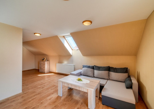 Skvelá lokalita - na predaj rodinný dom, Piešťany