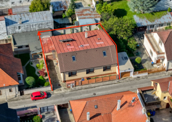 Skvelá lokalita - na predaj rodinný dom, Piešťany