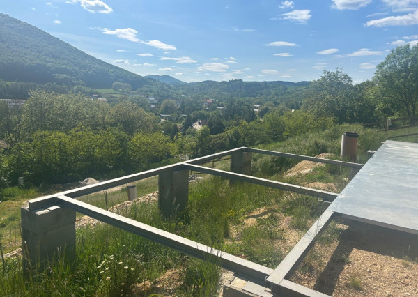 *ZĽAVA 15.000 EUR* pozemok so stav. povolením a inžin. sieťami