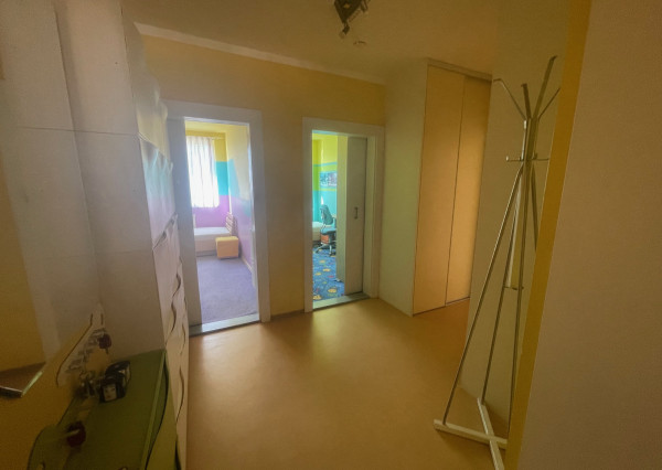 Na prenájom 4-izbový byt, ul. Scherera, Piešťany