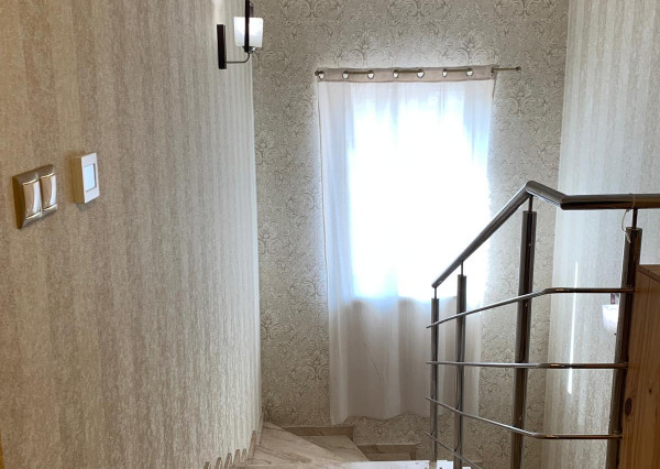 *NOVÁ CENA* rodinný dom s dušou* – 7 izieb, terasa, súkromie