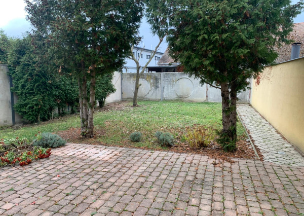 Rodinný dom Piešťany, Pod Párovcami – 4 izby, záhrada, výťah a garáž