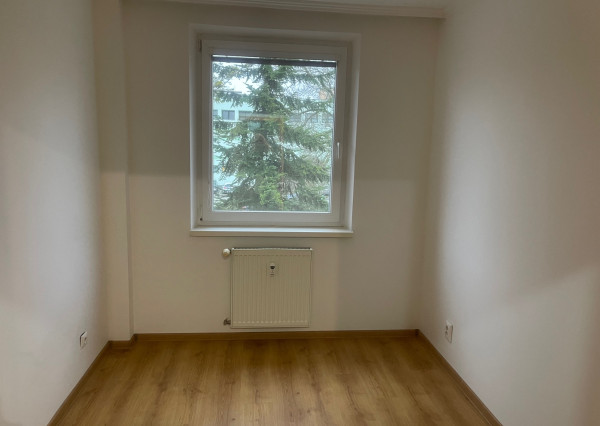 Na predaj 4-izbový byt pri Kocke, Piešťany