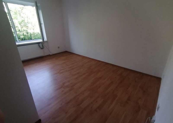 *Na prenájom* útulný 3izbový byt blízko centra v Topoľčanoch