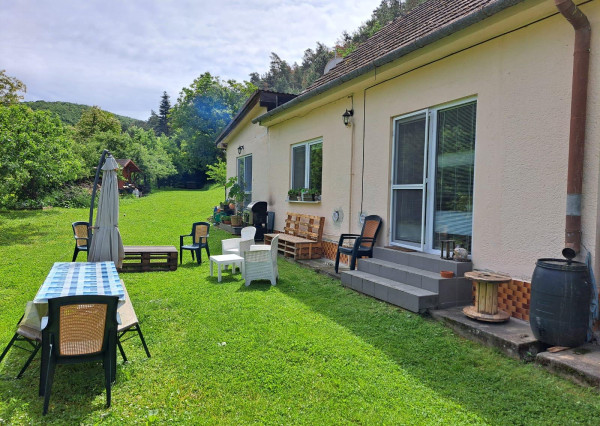 RD v Banke pri Piešťanoch – pokoj, príroda a veľký pozemok