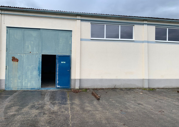 *Na prenájom* skladová hala 500 m2 v Piešťanoch