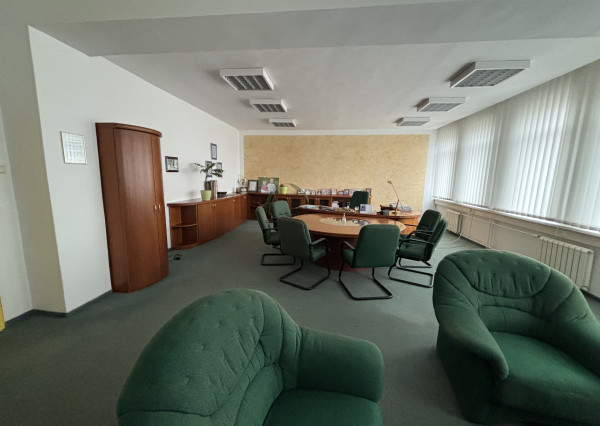 Vaše nové sídlo v Piešťanoch: moderné kancelárie 670 m² na dvoch podlažiach