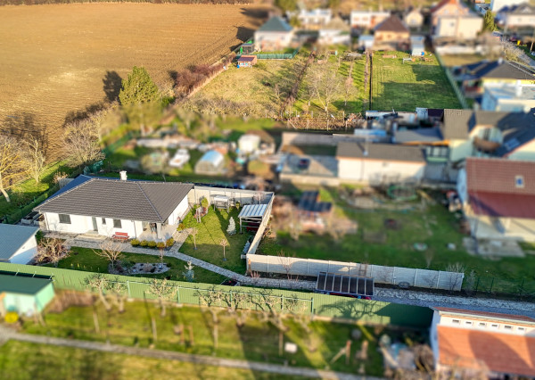 Moderný pasívny dom v Nitrianskej Blatnici–18 min od Piešťan