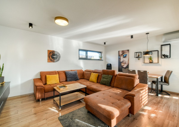 Moderný pasívny dom v Nitrianskej Blatnici–18 min od Piešťan