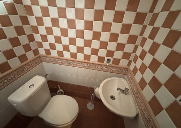 *VÝRAZNÁ ZĽAVA* nehnuteľnosť v centre Piešťan * vysoký potenciál výnosu z prenájmu