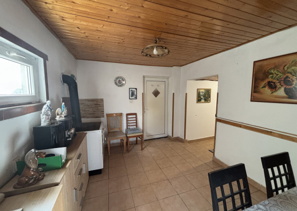 *Pripravujeme* 2-izbový rodinný domček na Banke