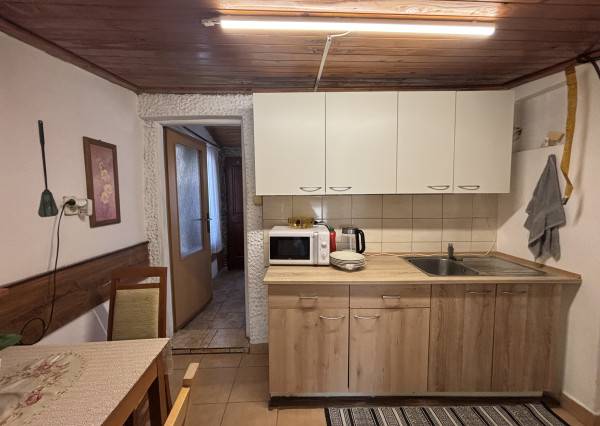 *Pripravujeme* 2-izbový rodinný domček na Banke