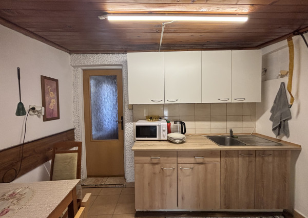 *Pripravujeme* 2-izbový rodinný domček na Banke