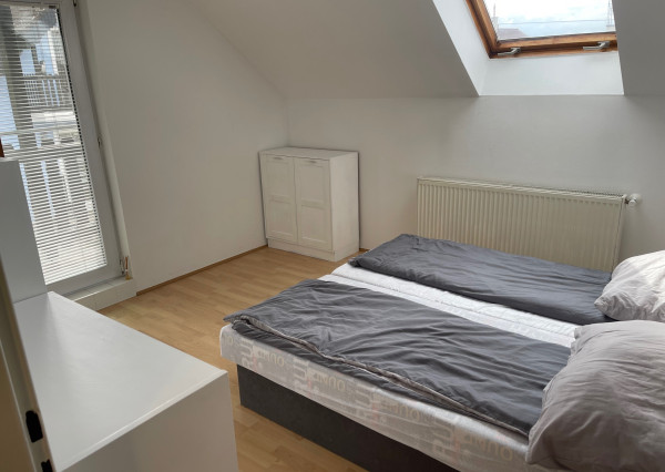 Na prenájom rodinný dom s parkovaním, Ratnovce