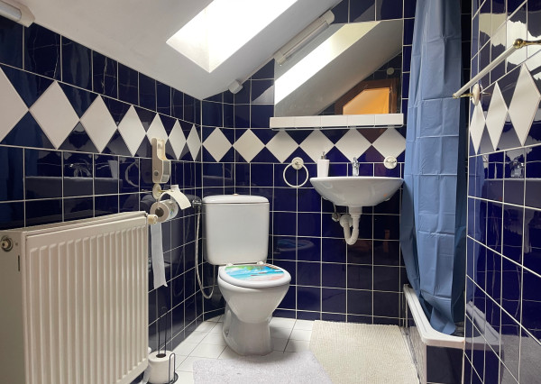 Na prenájom rodinný dom s parkovaním, Ratnovce