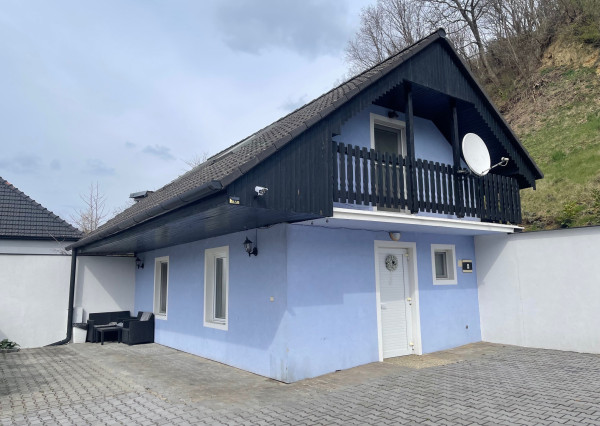 Na prenájom rodinný dom s parkovaním, Ratnovce