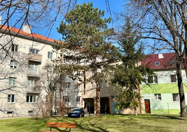 Atraktívny 3‑izbový byt pri parku – pokojné bývanie v centre mesta
