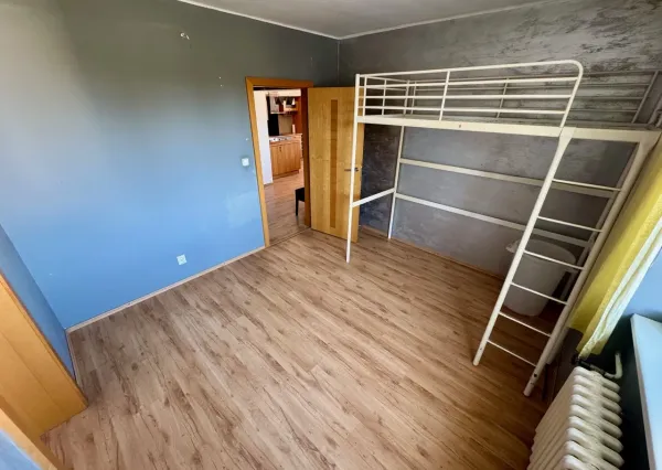 Atraktívny 3‑izbový byt pri parku – pokojné bývanie v centre mesta