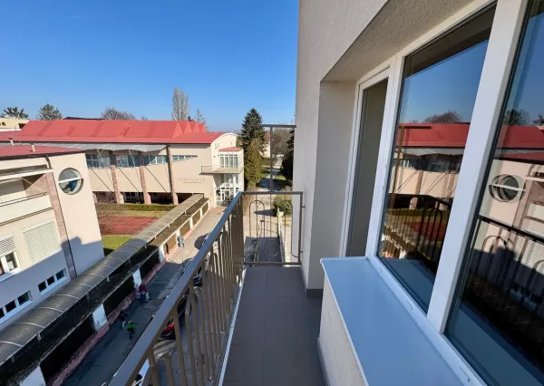 Atraktívny 3‑izbový byt pri parku – pokojné bývanie v centre mesta