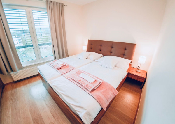 Luxusný dizajnový byt s výhľadom na mesto a rieku – CENTROOM Piešťany