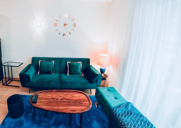 Luxusný dizajnový byt s výhľadom na mesto a rieku – CENTROOM Piešťany